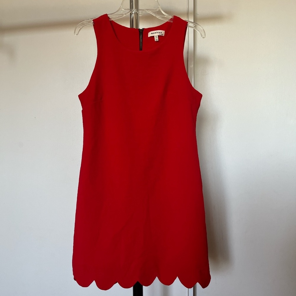 Red mini/ midi sleeveless dress